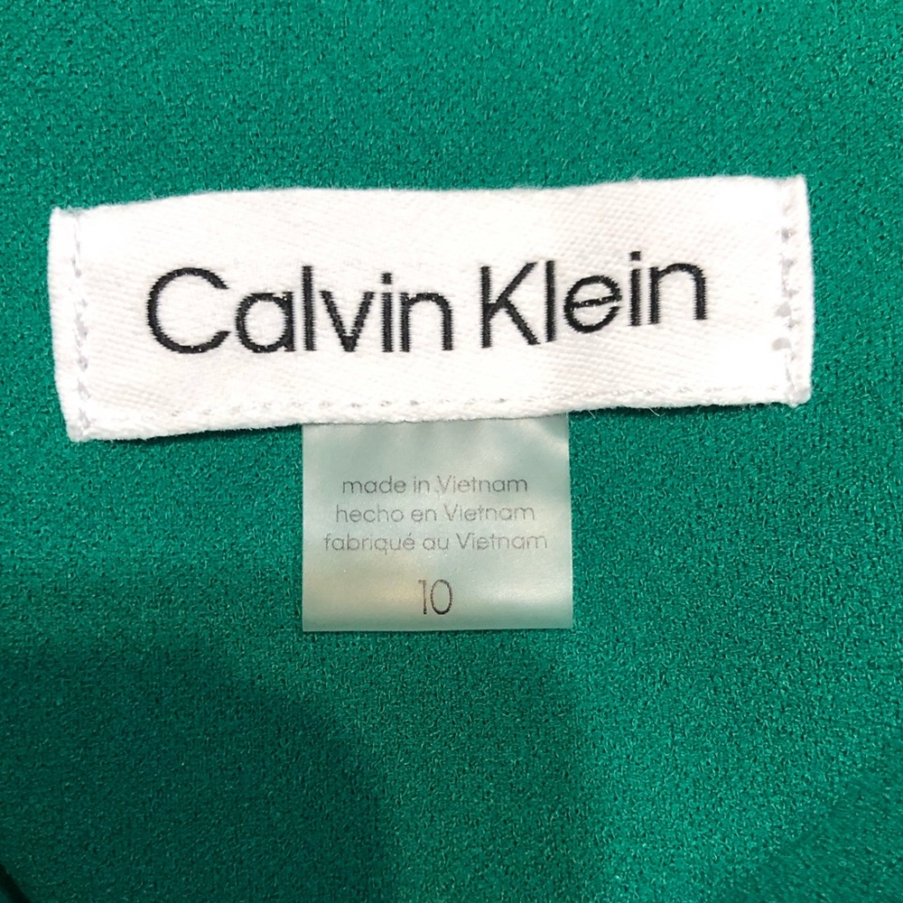 Calvin Klein Elegant Green Sleeveless Dress - Picture 13 of 16